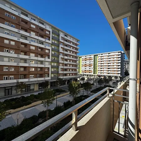 Urban شقة بودغوريتْسا